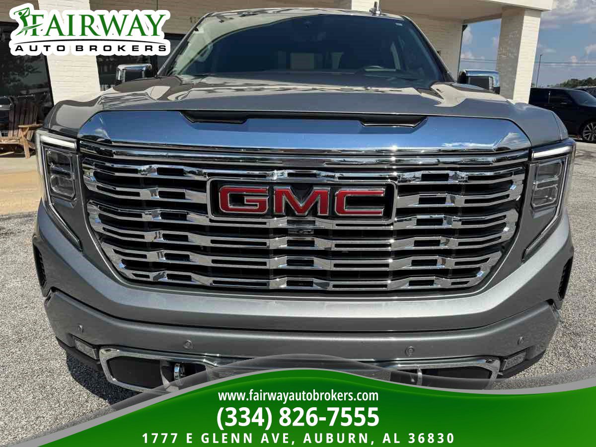 Used 2024 GMC Sierra 1500 Denali AWD/4WD image 2