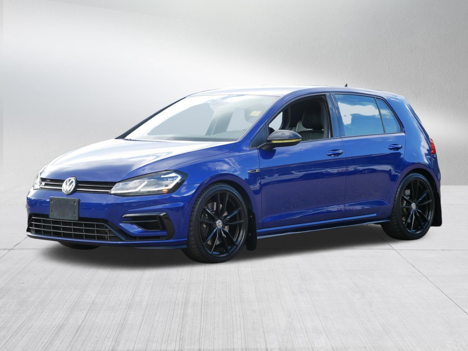 Used 2019 Volkswagen Golf R 4-Door AWD/4WD image 3