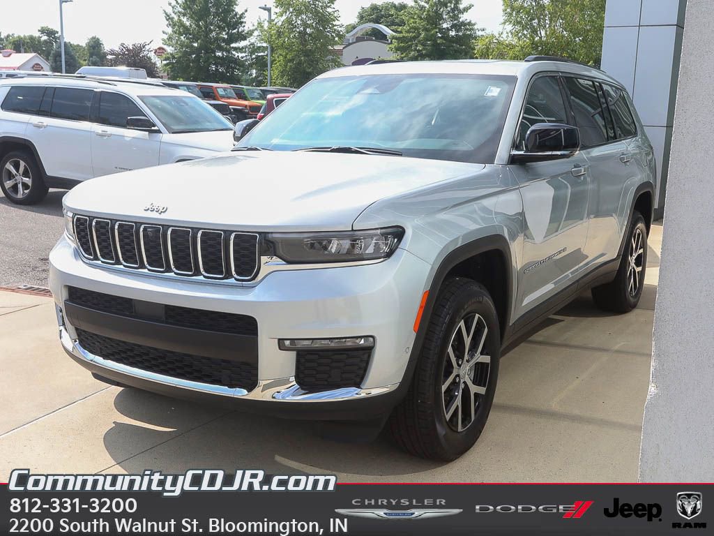 New 2025 Jeep Grand Cherokee L Limited w/ Luxury Tech Group II image 2