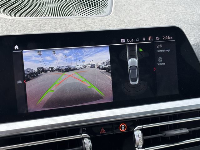 Used 2023 BMW M4 Competition w/ Executive Package image 6