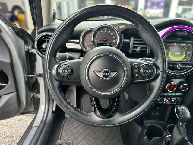 Used 2016 MINI Cooper 4-Door Hardtop FWD image 15