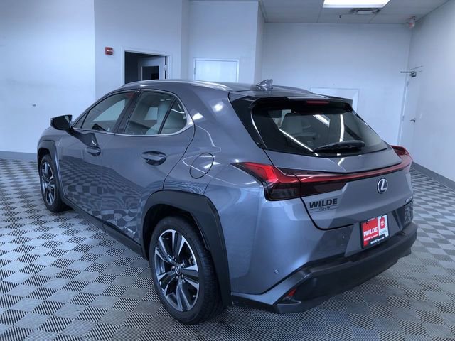 Used 2020 Lexus UX 250h w/ Premium Package image 4