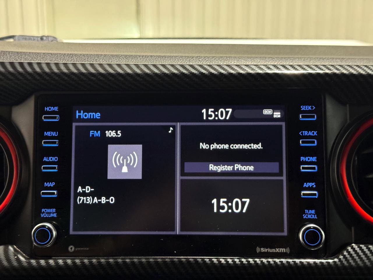 Used 2021 Toyota Tacoma TRD Off-Road w/ Technology Package AWD/4WD image 32