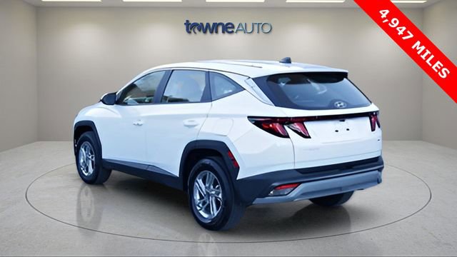 Used 2025 Hyundai Tucson SE image 3