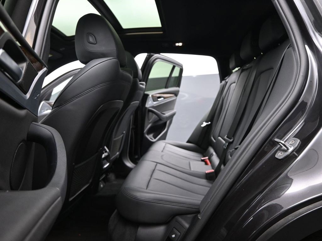 Used 2019 BMW X4 xDrive30i w/ Convenience Package image 15