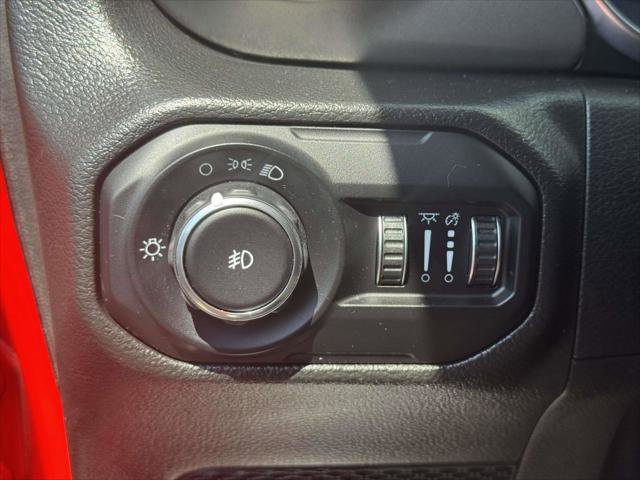 Certified 2022 Jeep Wrangler Unlimited Sport AWD/4WD image 18