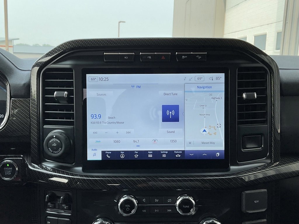 Used 2022 Ford F150 Lariat w/ Equipment Group 502A High image 14