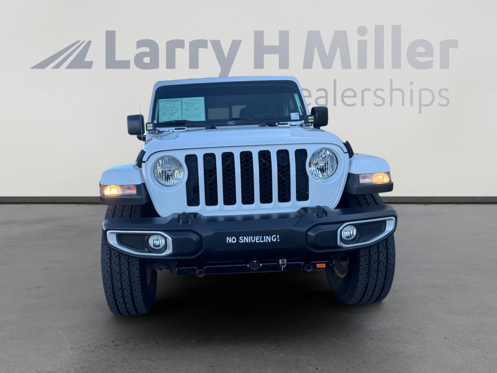 Used 2021 Jeep Gladiator Sport image 8