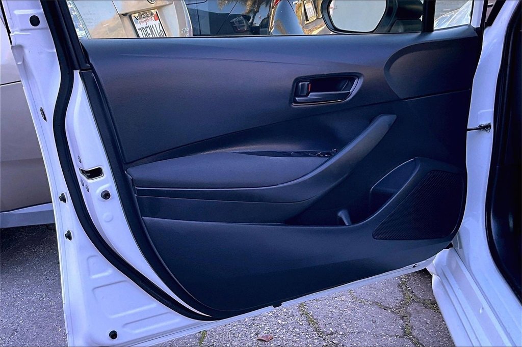 Used 2024 Toyota Corolla LE image 20