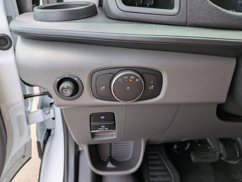 New 2026 Ford Transit 150 Low Roof RWD image 26