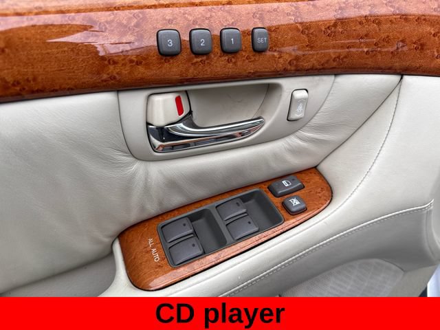 Used 2004 Lexus LS 430 RWD image 12