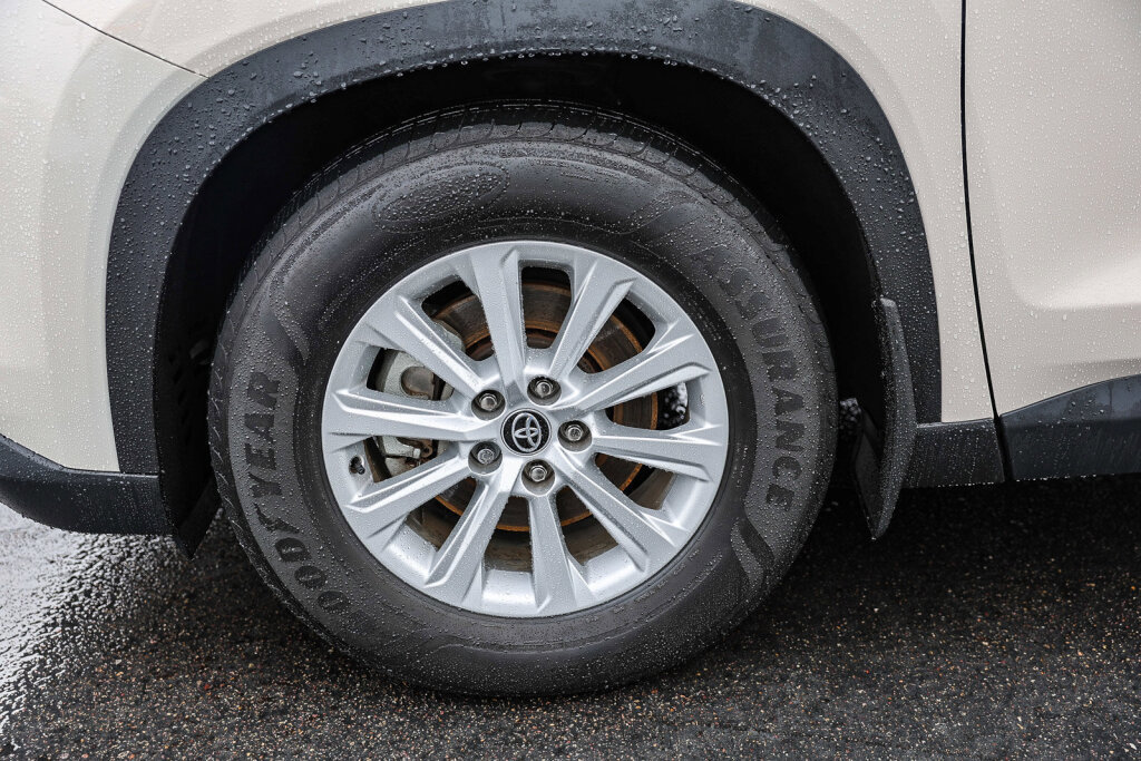 Certified 2024 Toyota Grand Highlander XLE image 31