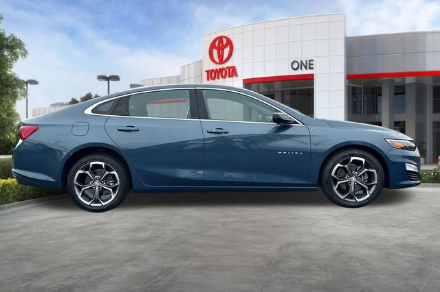 Used 2024 Chevrolet Malibu LT FWD image 3