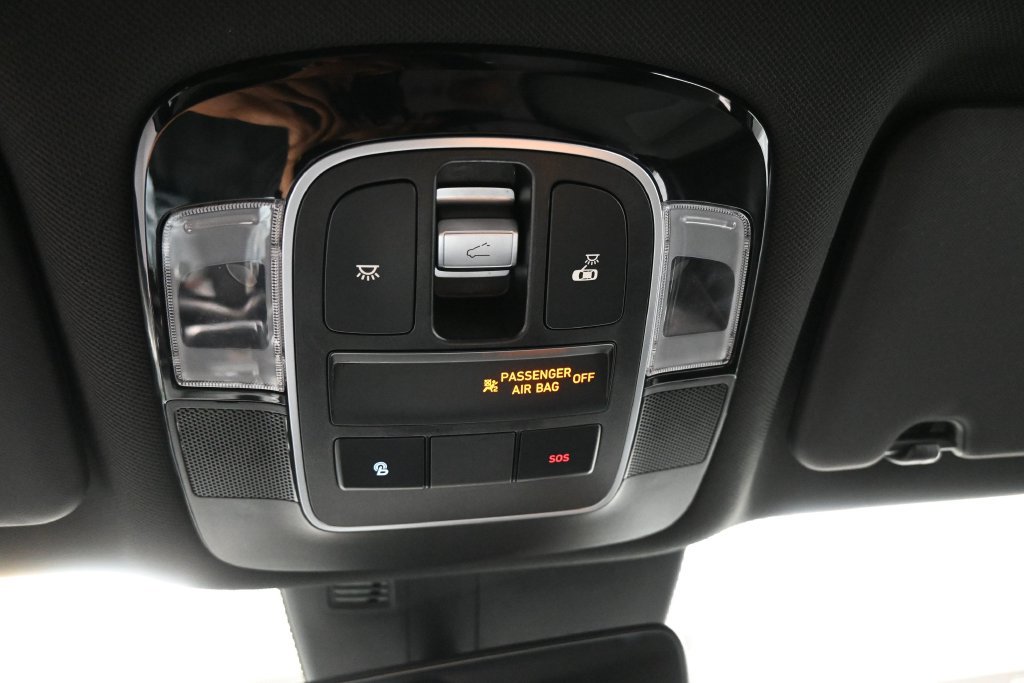 Used 2022 Hyundai Santa Cruz SEL Premium AWD/4WD image 36