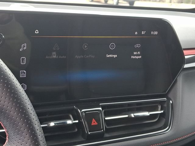 Used 2024 Chevrolet TrailBlazer RS w/ Driver Confidence Package image 17