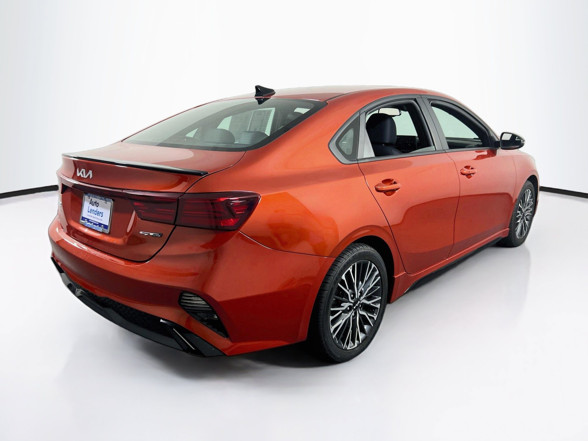 Used 2023 Kia Forte GT-Line w/ GT-Line Premium Package FWD image 5
