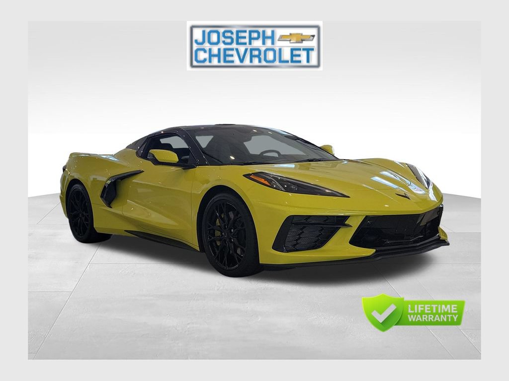 Used 2024 Chevrolet Corvette Stingray Preferred Conv w/ Z51 Performance Package RWD image 1