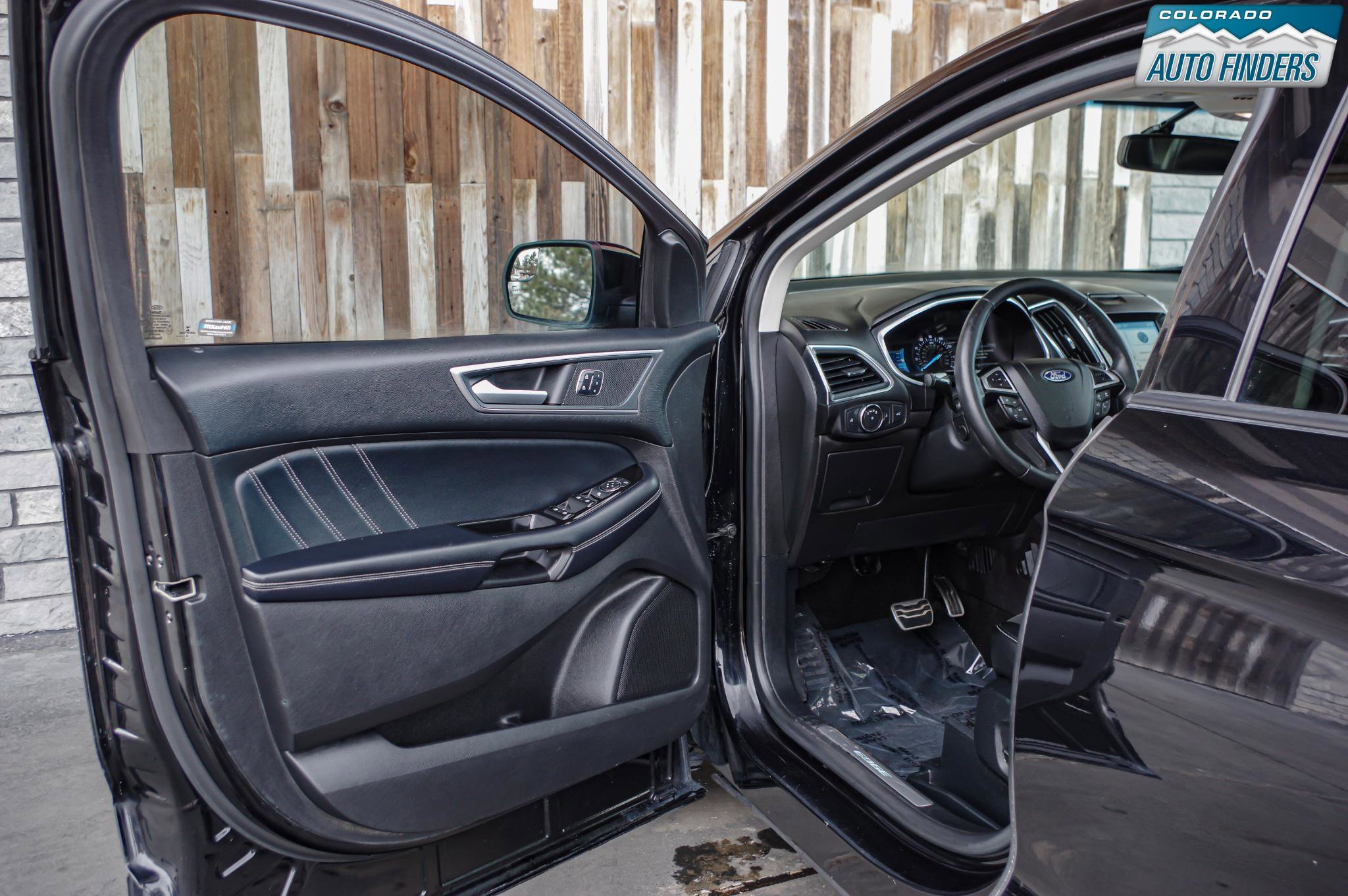 Used 2018 Ford Edge Sport w/ Cold Weather Package image 10