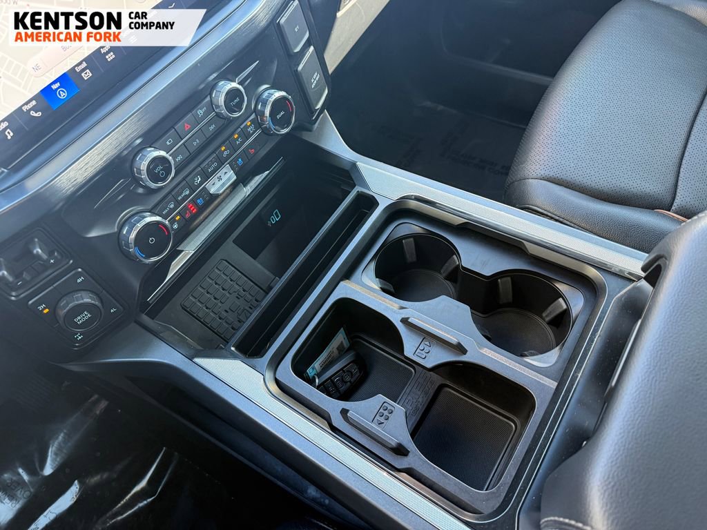 Used 2025 Ford F250 Lariat w/ Black Appearance Package image 27