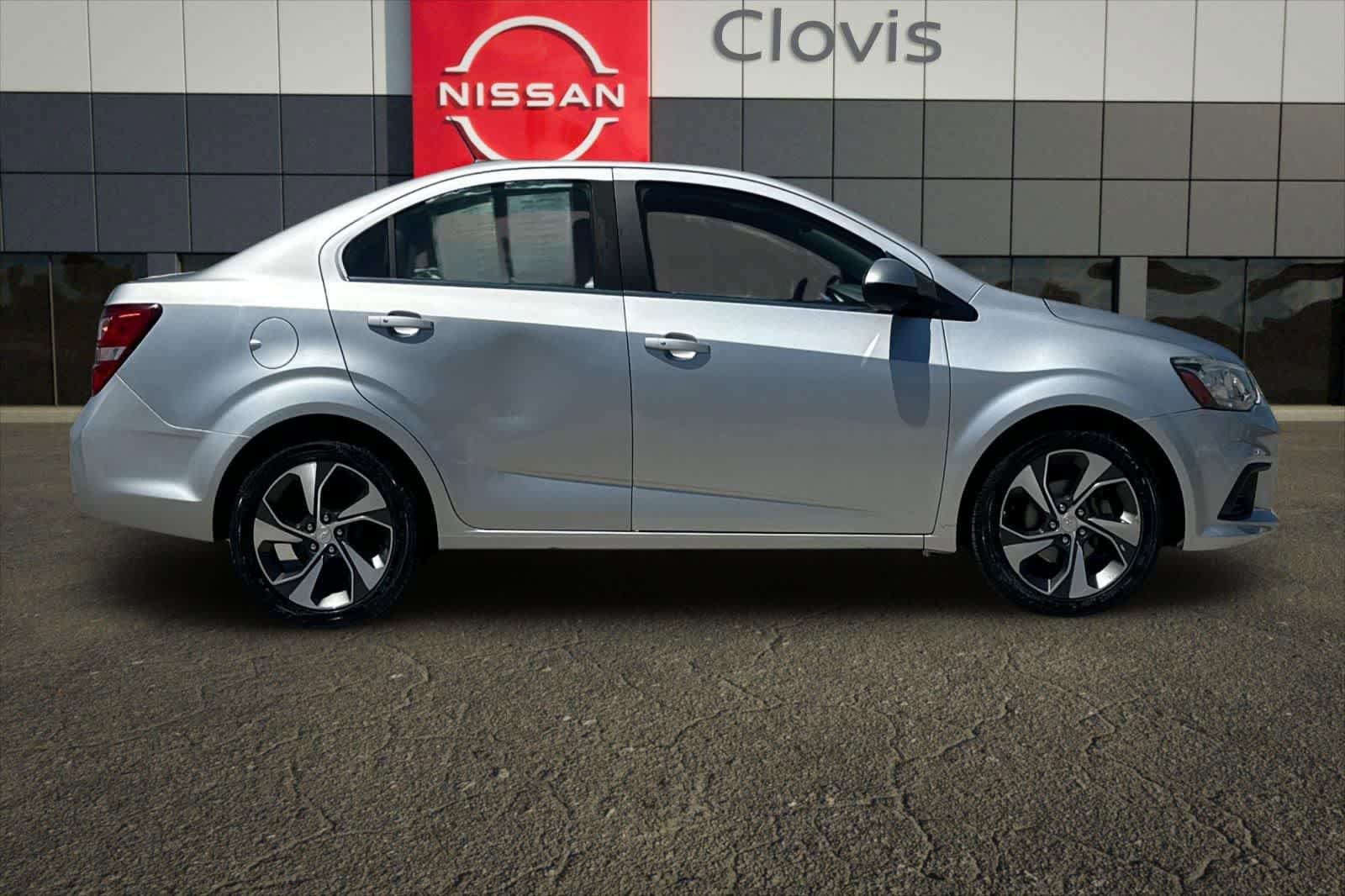 Used 2017 Chevrolet Sonic Premier FWD image 9