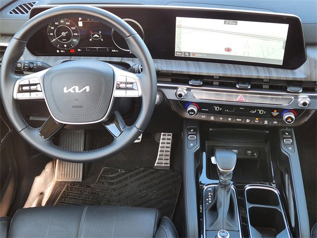Certified 2025 Kia Telluride SX image 28