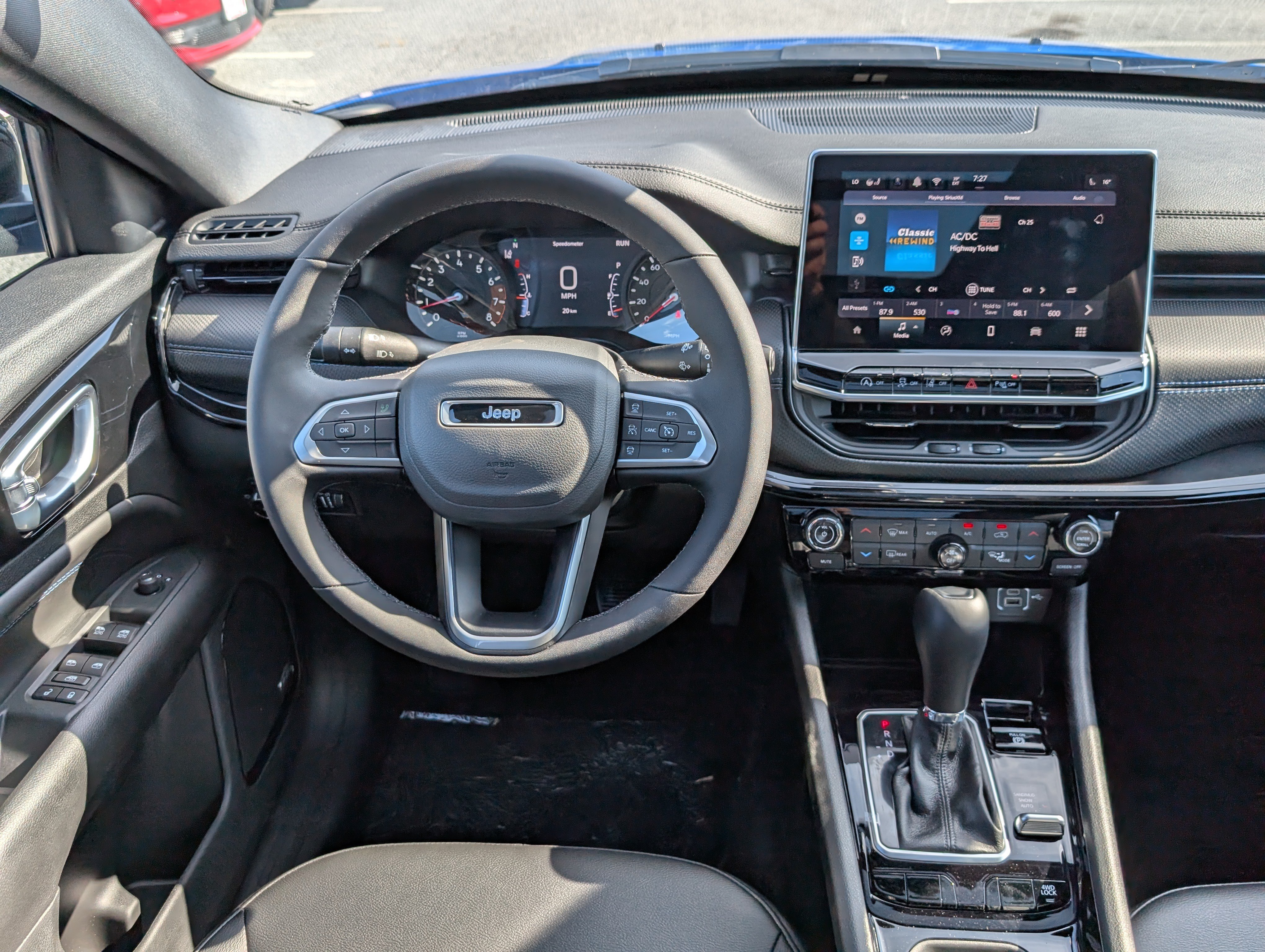 New 2025 Jeep Compass Limited w/ Sun & Sound Group AWD/4WD image 14