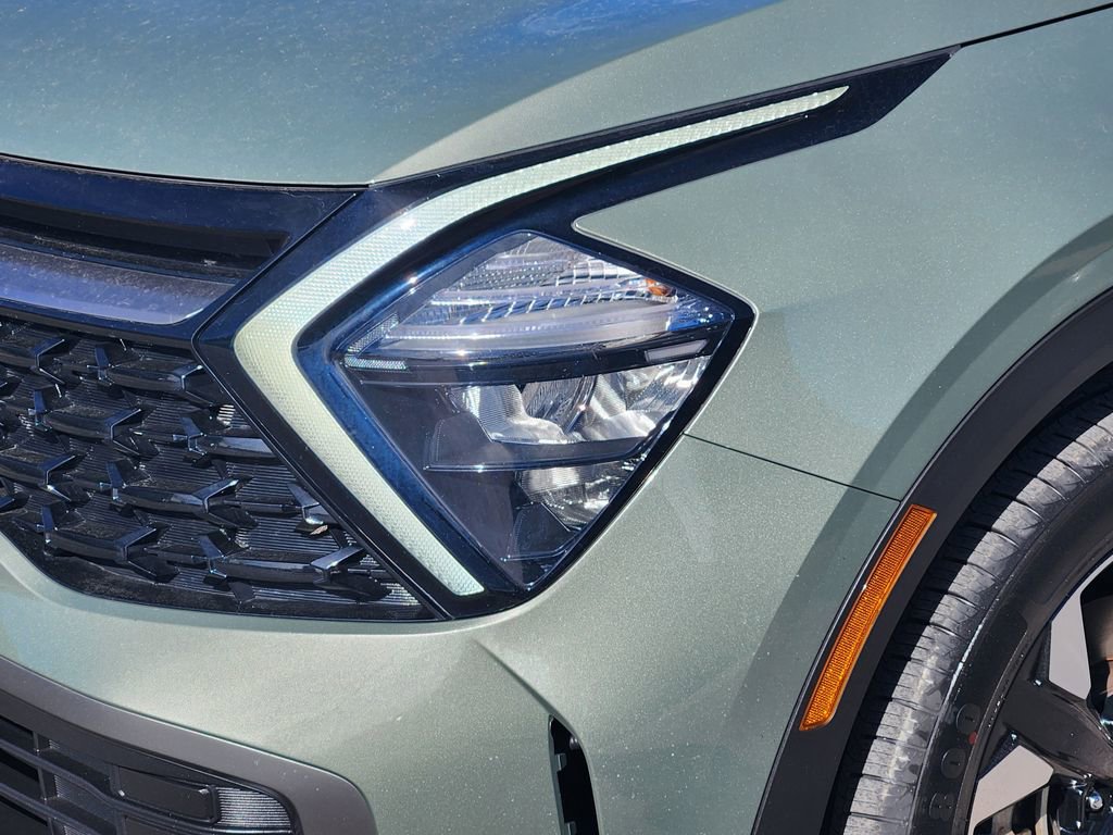 Certified 2023 Kia Sportage X-Line w/ X-Line Premium Package image 8