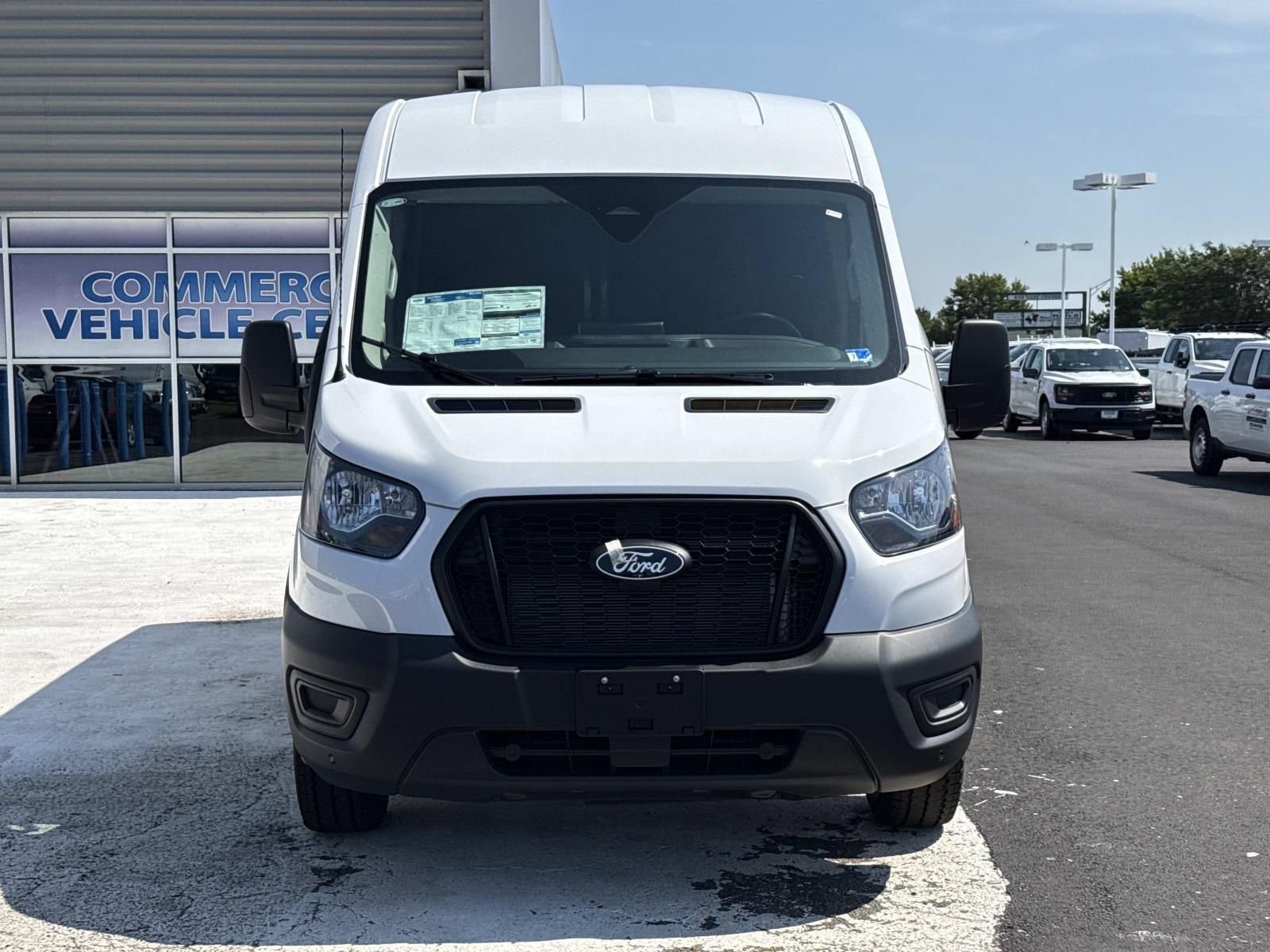 New 2026 Ford Transit 250 148 Medium Roof w/ Load Area Protection Package RWD image 8