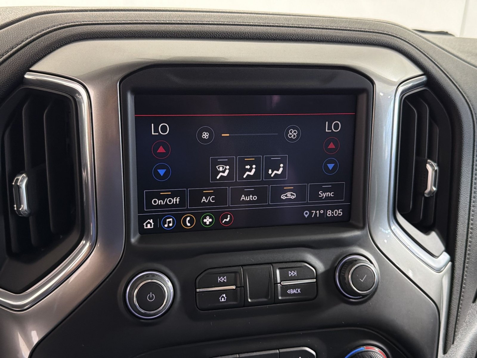Used 2020 Chevrolet Silverado 1500 LT Trail Boss AWD/4WD image 21