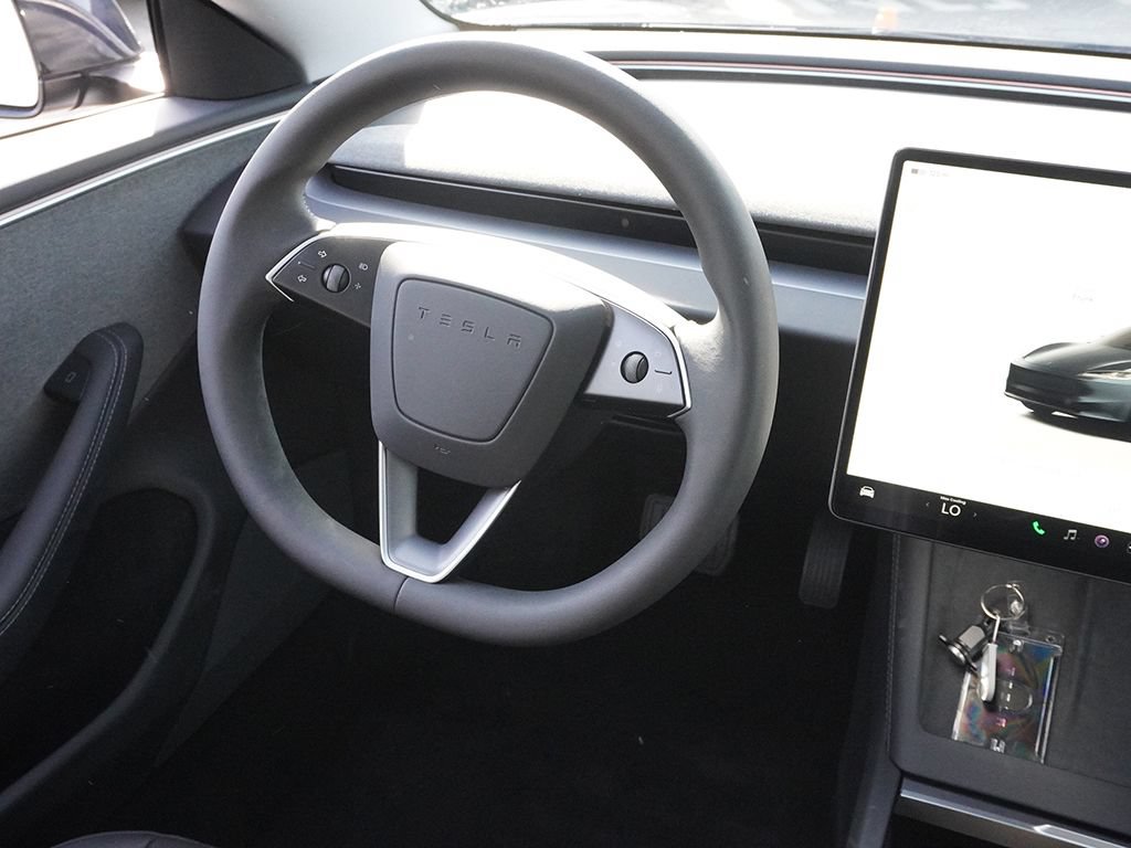 Used 2024 Tesla Model 3 Standard Range RWD image 35