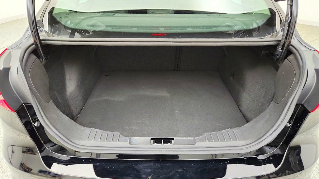 Used 2016 Ford Focus S FWD image 21