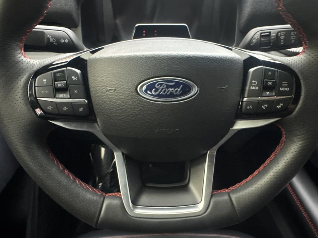 Used 2025 Ford Explorer ST-Line w/ Premium Package RWD image 57