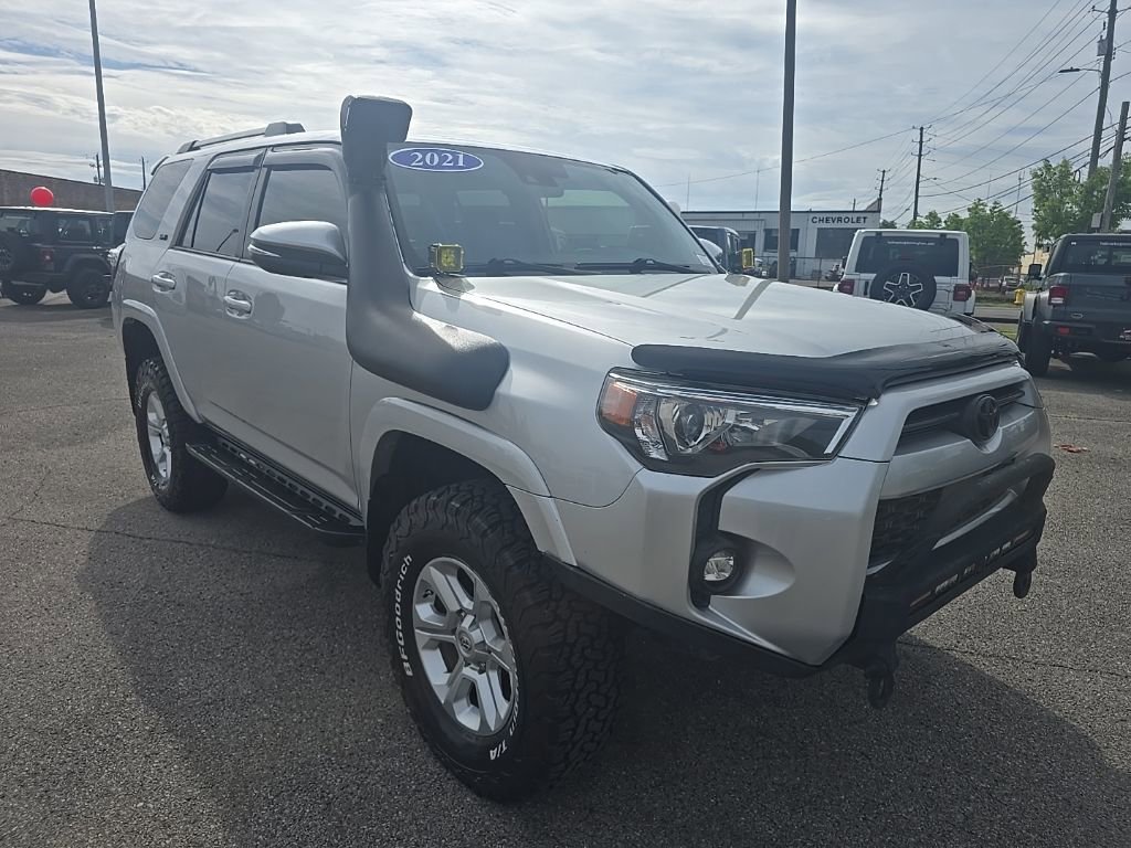 Used 2021 Toyota 4Runner SR5 Premium AWD/4WD video 1