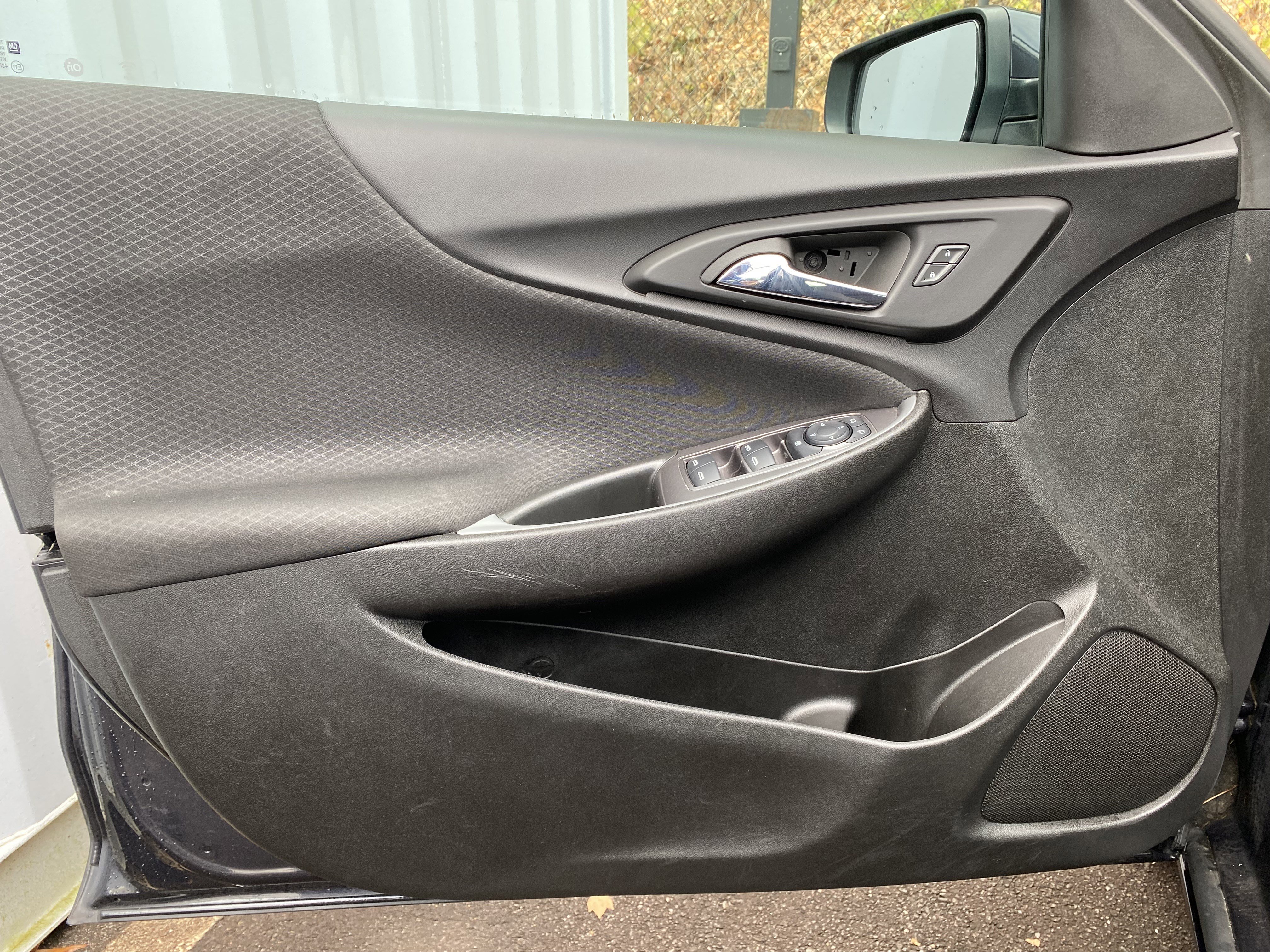 Used 2023 Chevrolet Malibu LT image 14