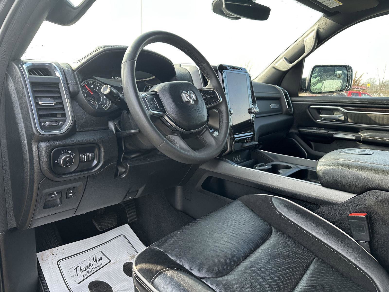 Used 2025 RAM 1500 Laramie image 18