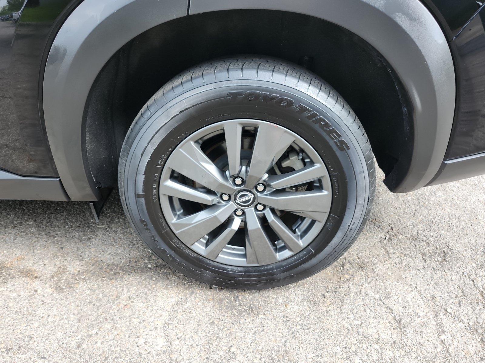 Used 2022 Nissan Pathfinder SV FWD image 16