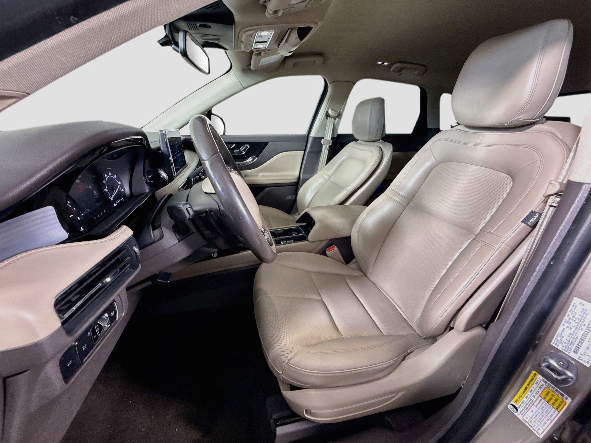 Used 2020 Lincoln Corsair FWD w/ Equipment Group 101A image 22