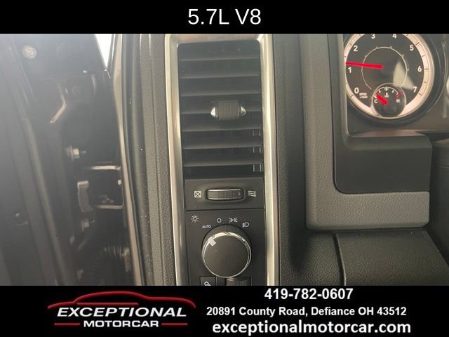 Used 2019 RAM 1500 Classic SLT AWD/4WD image 36