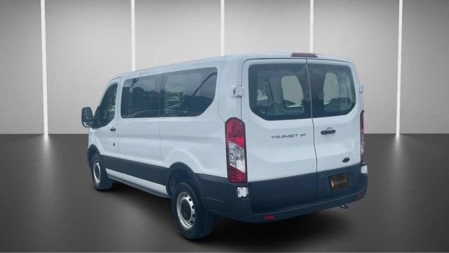 Used 2025 Ford Transit 150 Low Roof RWD image 10