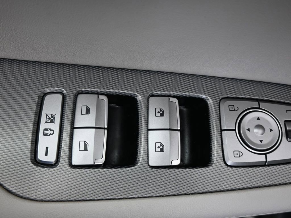 Used 2021 Hyundai Palisade Limited w/ Cargo Package image 26