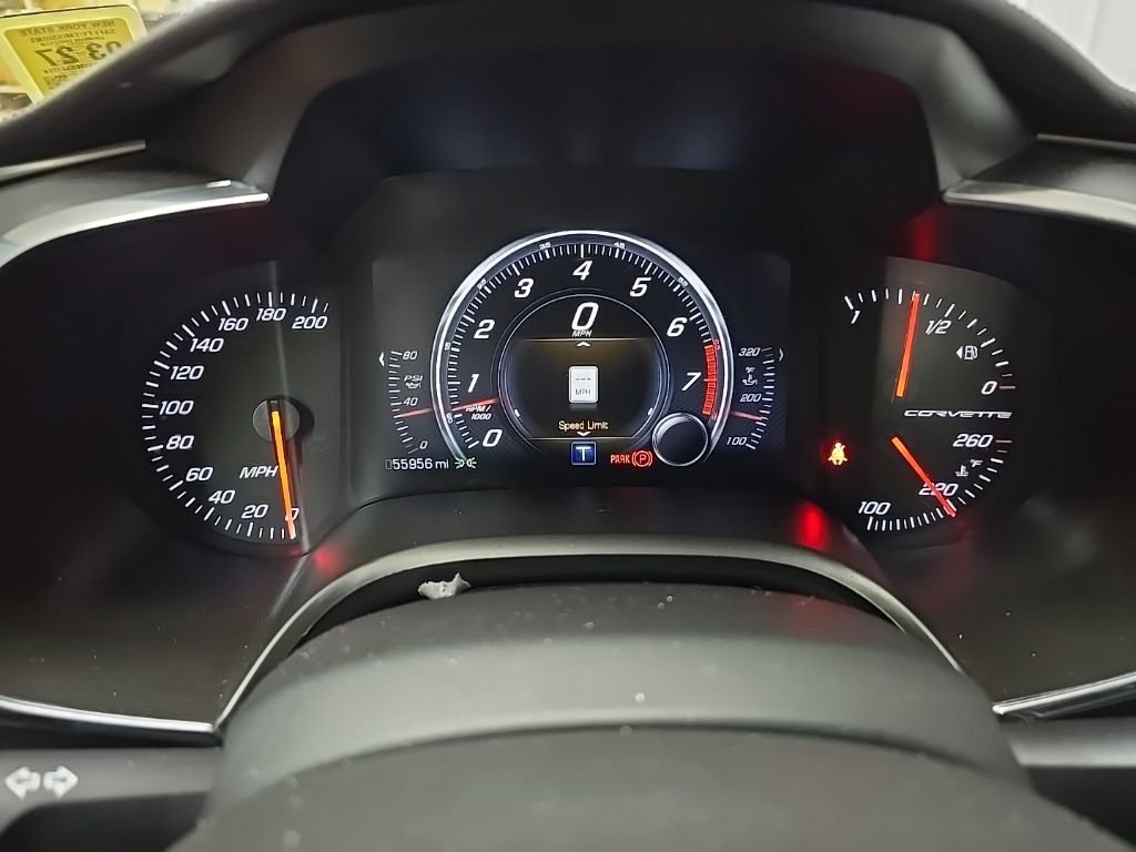 Used 2014 Chevrolet Corvette Stingray Coupe image 24