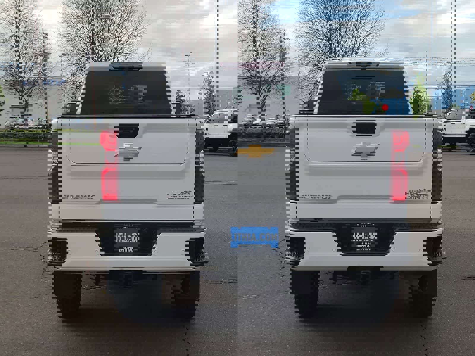 Used 2024 Chevrolet Silverado 2500 High Country w/ Technology Package image 13