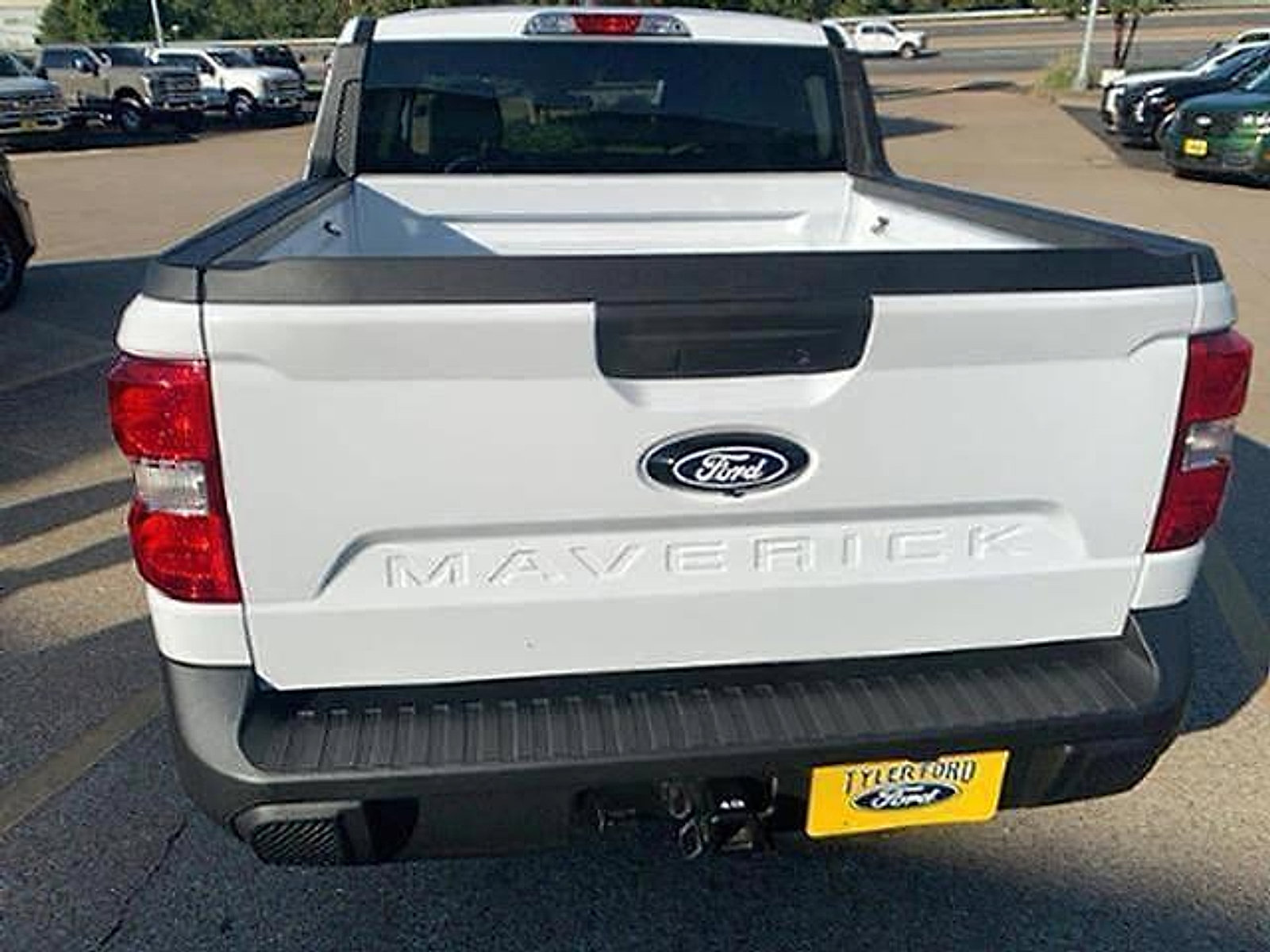 Used 2025 Ford Maverick XLT w/ Equipment Group 302A image 4