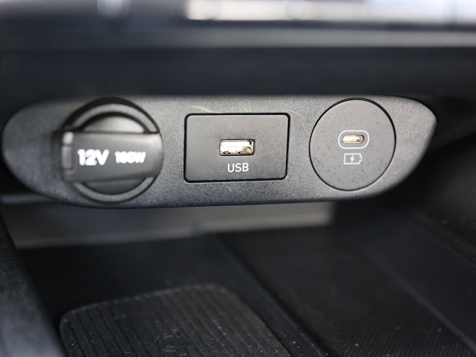 Certified 2025 Hyundai Elantra SEL FWD image 27