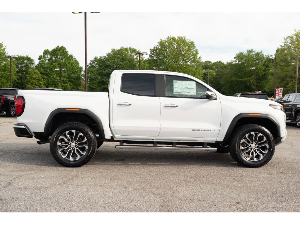 New 2026 GMC Canyon Denali AWD/4WD image 9