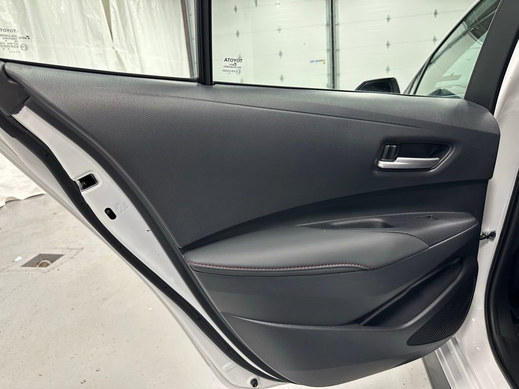 Used 2025 Toyota Corolla XSE FWD image 42