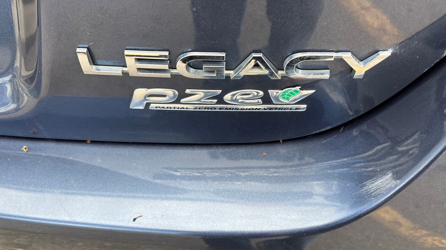 Used 2017 Subaru Legacy 2.5i Premium AWD/4WD image 24