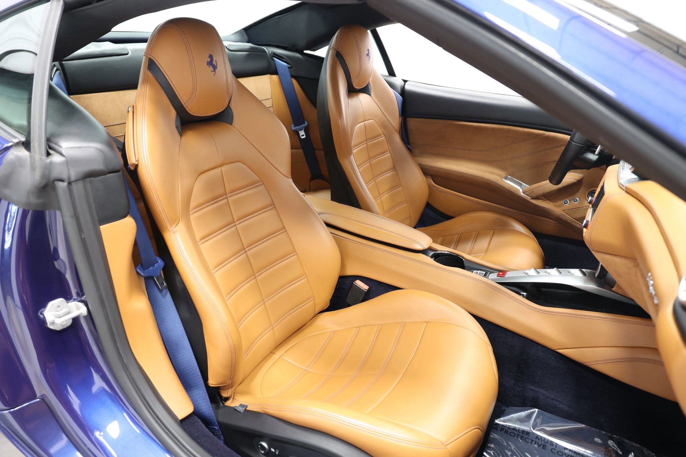 Used 2017 Ferrari California T image 98