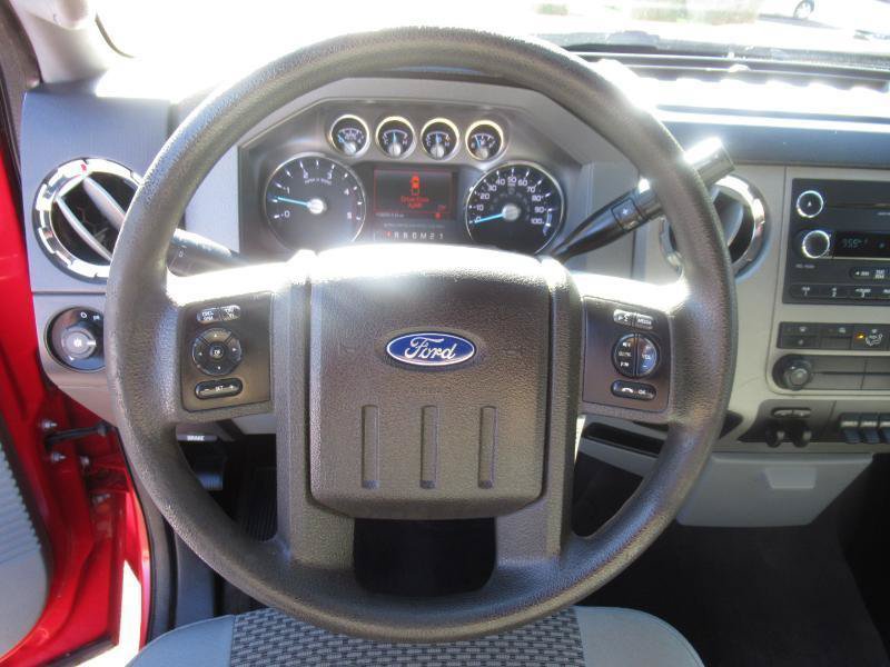 Used 2013 Ford F350 XLT w/ XLT Premium Pkg AWD/4WD image 3