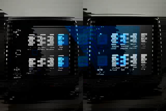 New 2025 Volkswagen Atlas SEL Premium R-Line image 28